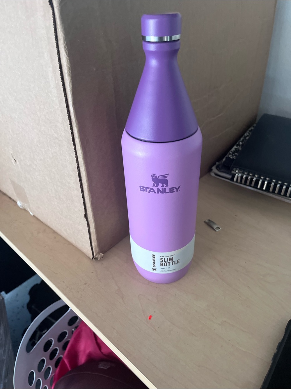 Stanley slim bottle Stainless Steel Lavender Water Bottle 20oz screw on - Picture 4 of 4